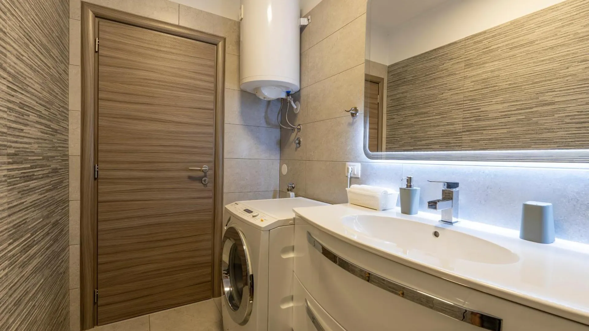 Villa Holiday Home Galižana
