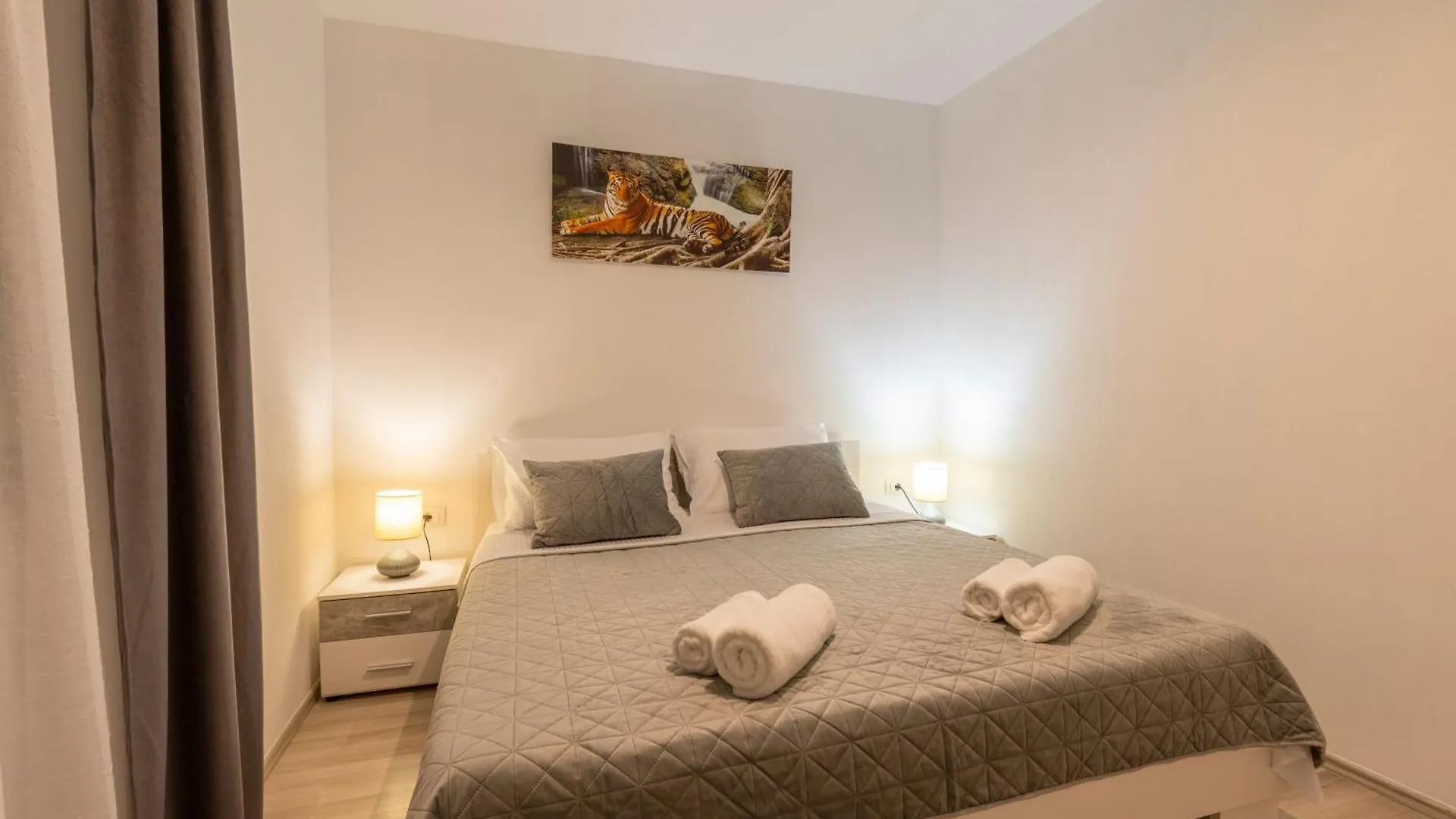Holiday Home Galižana Villa